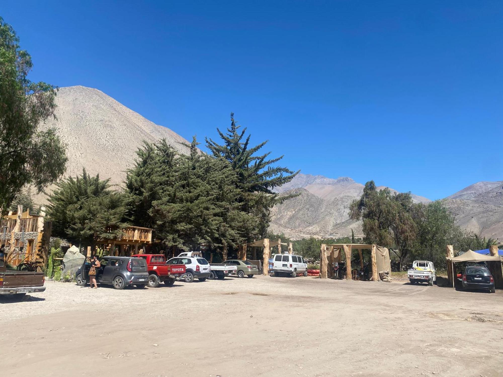 Cabanas Rusticas Olimpus Del Elqui Vicuna Exterior photo